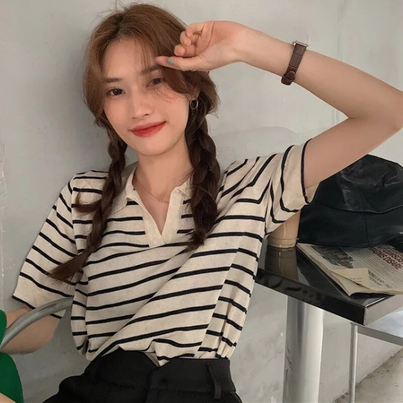 Summer Classic Striped Knit T-Shirts Women Vintage V Neck Short Sleeve BF Tops Ladies Loose Elasticity Tee Female Streetwear2021